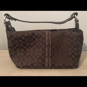 Coach two-way purse/wristlet with matching ID/card key chain